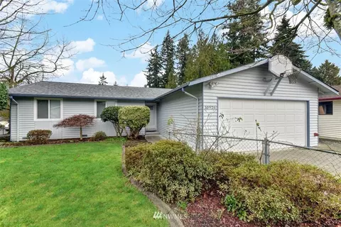 10926 9th Dr SE, Everett, WA 98208 photo 1