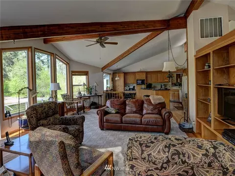 21807 26th Ave E, Spanaway, WA 98387 photo 13
