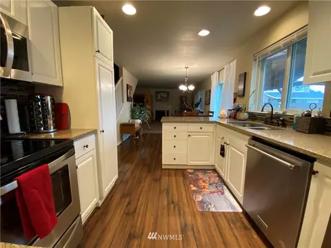 3306 Wetherbee Ln, Enumclaw, WA 98022 photo 4