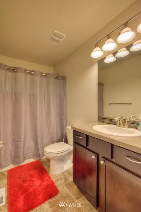 576 Sigrist Dr E, Enumclaw, WA 98022 photo 19