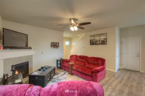 576 Sigrist Dr E, Enumclaw, WA 98022 photo 10