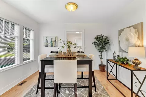 2201 Baker Ave, Everett, WA 98201 photo 9
