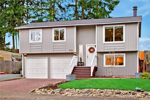 18126 19th Dr SE, Bothell, WA 98012 photo 3