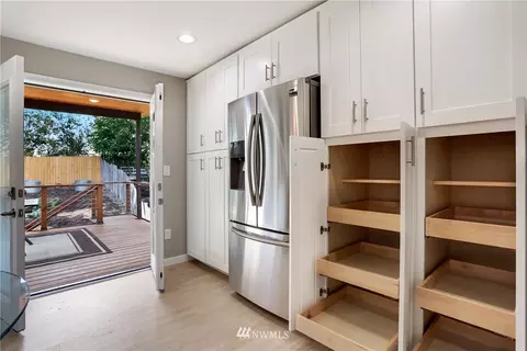 18126 19th Dr SE, Bothell, WA 98012 photo 8