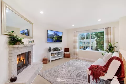 18126 19th Dr SE, Bothell, WA 98012 photo 5