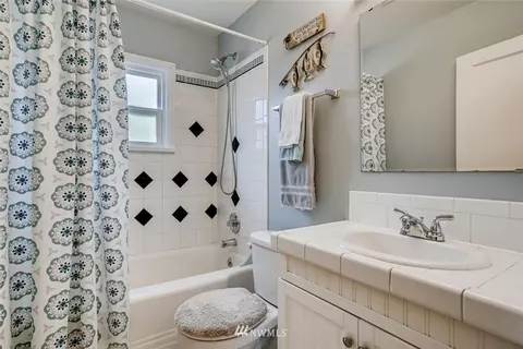 5401 Fairview Ave, Everett, WA 98203 photo 11