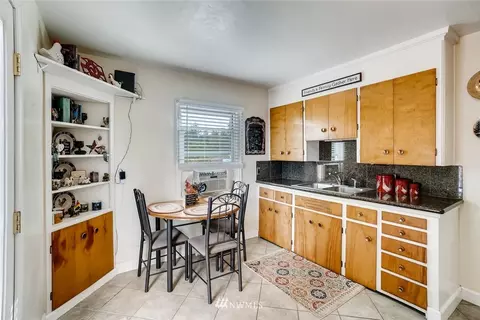 5401 Fairview Ave, Everett, WA 98203 photo 7
