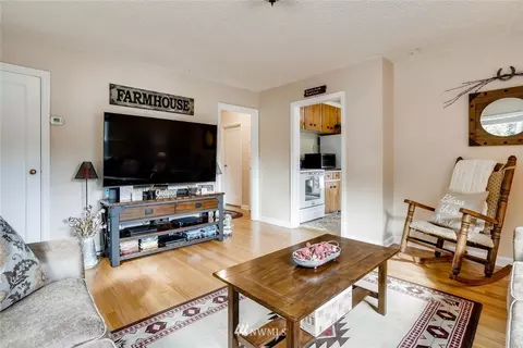 5401 Fairview Ave, Everett, WA 98203 photo 3