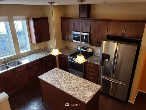 1920 113 Pl SE, Everett, WA 98208 photo 5