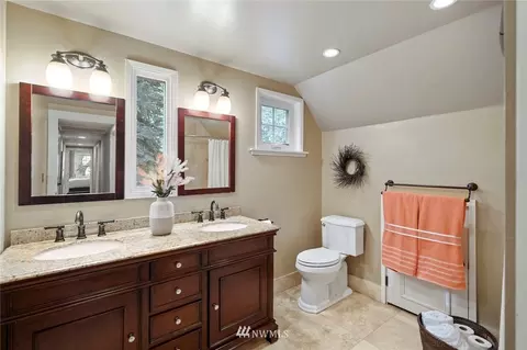 17910 Circle Dr, Bothell, WA 98011 photo 20