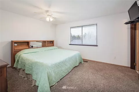 18222 25th Street Ct E, Lake Tapps, WA 98391 photo 13