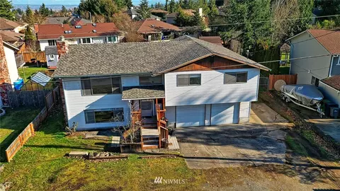 10823 38th Dr SE, Everett, WA 98208 photo 3