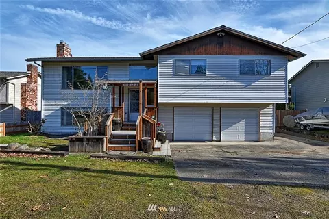 10823 38th Dr SE, Everett, WA 98208 photo 1
