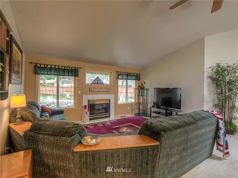 23515 50th Avenue Ct E, Spanaway, WA 98387 photo 6
