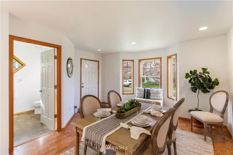 1621 Rainier Ave, Everett, WA 98201 photo 2