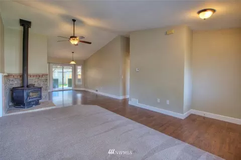 31307 SE 354th St, Enumclaw, WA 98022 photo 4