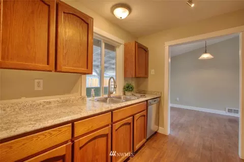 31307 SE 354th St, Enumclaw, WA 98022 photo 8