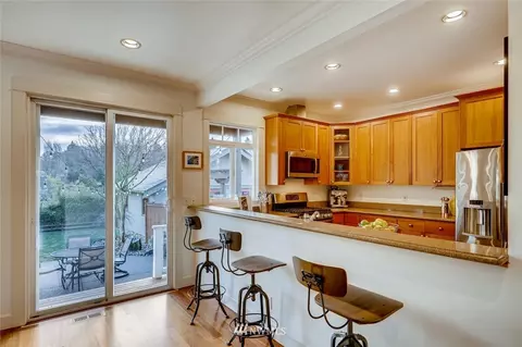 304 29th Ave E, Seattle, WA 98112 photo 6