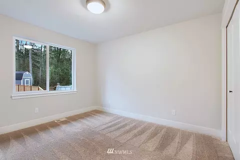 17718 Clover Rd, Bothell, WA 98012 photo 17