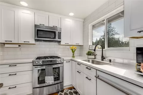 8823 NE 190th St, Bothell, WA 98011 photo 9
