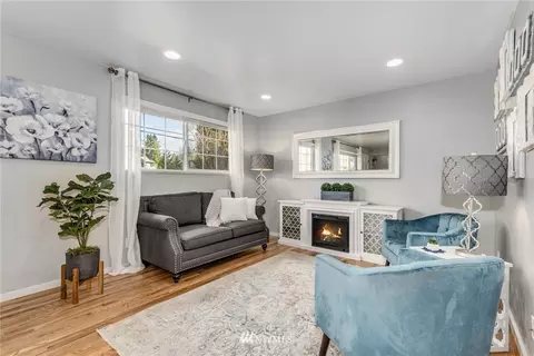 8823 NE 190th St, Bothell, WA 98011 photo 4