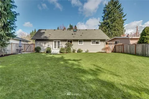 8823 NE 190th St, Bothell, WA 98011 photo 38