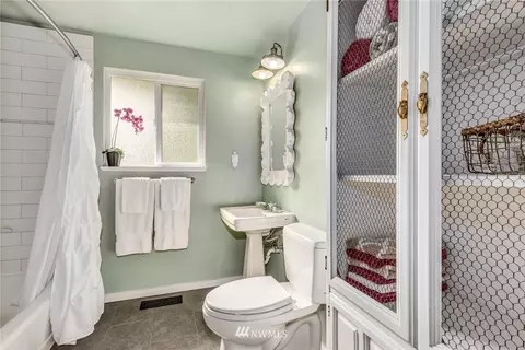 8823 NE 190th St, Bothell, WA 98011 photo 18