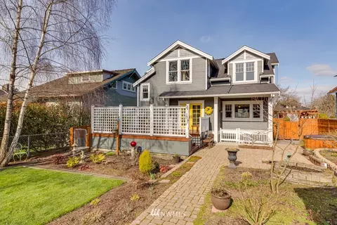 724 Laurel Dr, Everett, WA 98201 photo 2