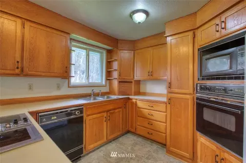 24025 SE 436th St, Enumclaw, WA 98022 photo 9