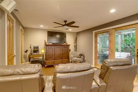 10608 10th Dr SE, Everett, WA 98208 photo 17