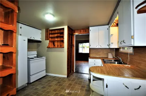 4530 E St, Tacoma, WA 98404 photo 11