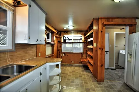 4530 E St, Tacoma, WA 98404 photo 8