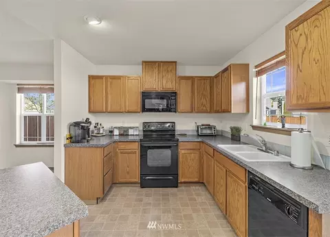 107 Roberts St NE, Orting, WA 98360 photo 11