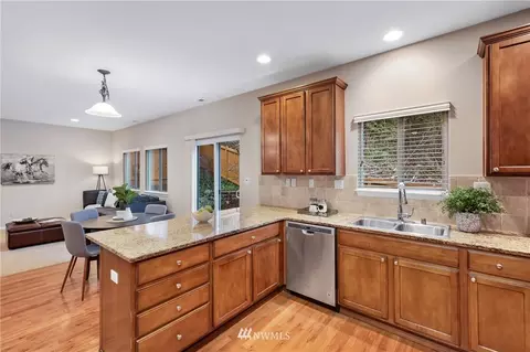 12203 NE 203rd St, Bothell, WA 98011 photo 4