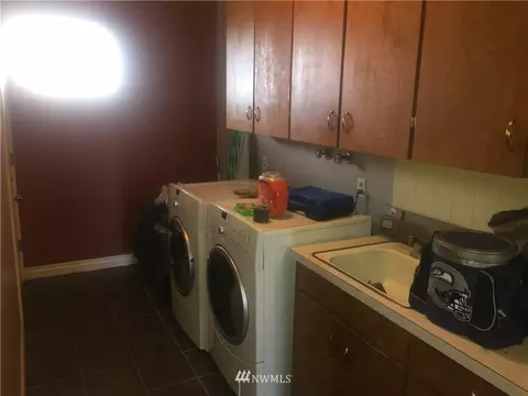 401 E Pine Pl, Othello, WA 99344 photo 9