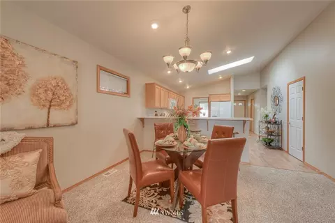 719 Pecks Dr, Everett, WA 98203 photo 18