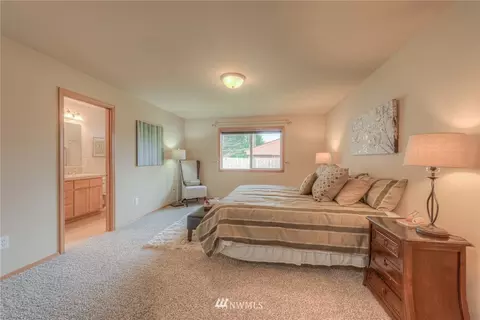 719 Pecks Dr, Everett, WA 98203 photo 23