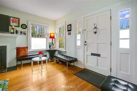 900 20th Ave E, Seattle, WA 98112 photo 4