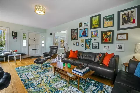 900 20th Ave E, Seattle, WA 98112 photo 6