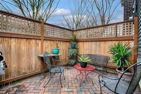 900 20th Ave E, Seattle, WA 98112 photo 21