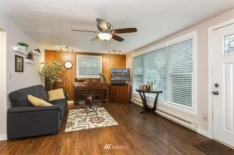 2326 Melvin Ave, Everett, WA 98203 photo 6