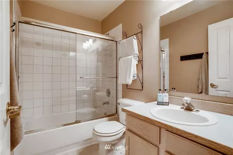 710 106 Pl SE, Everett, WA 98208 photo 20