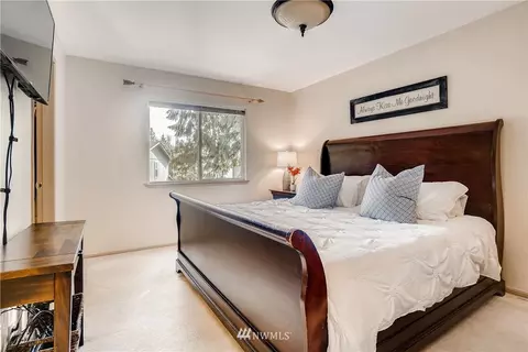 710 106 Pl SE, Everett, WA 98208 photo 12