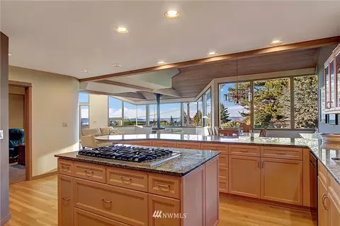 3232 56th St SW, Everett, WA 98203 photo 10