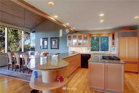 3232 56th St SW, Everett, WA 98203 photo 8