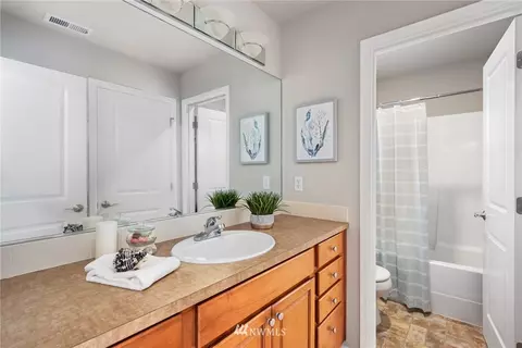 16013 35th Dr SE, Bothell, WA 98012 photo 21