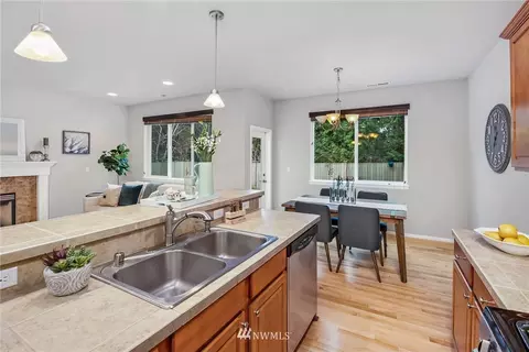 16013 35th Dr SE, Bothell, WA 98012 photo 8