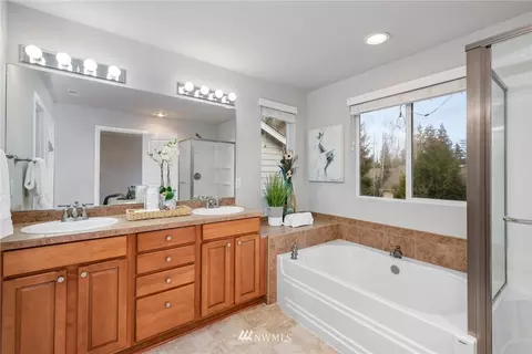 16013 35th Dr SE, Bothell, WA 98012 photo 17