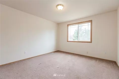 17511 17th Ave E, Spanaway, WA 98387 photo 13