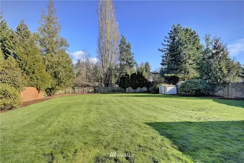 1212 Modoc Dr, Bellingham, WA 98229 photo 3